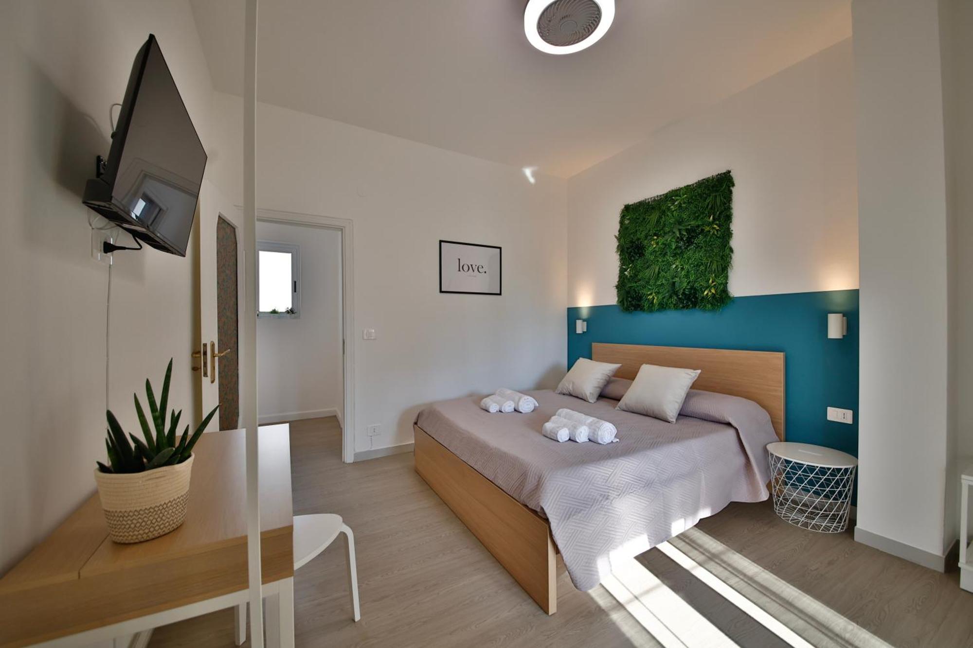Atticoderossi A 500Mt Da Stazione&Centrostorico Apartment Bari Exterior photo