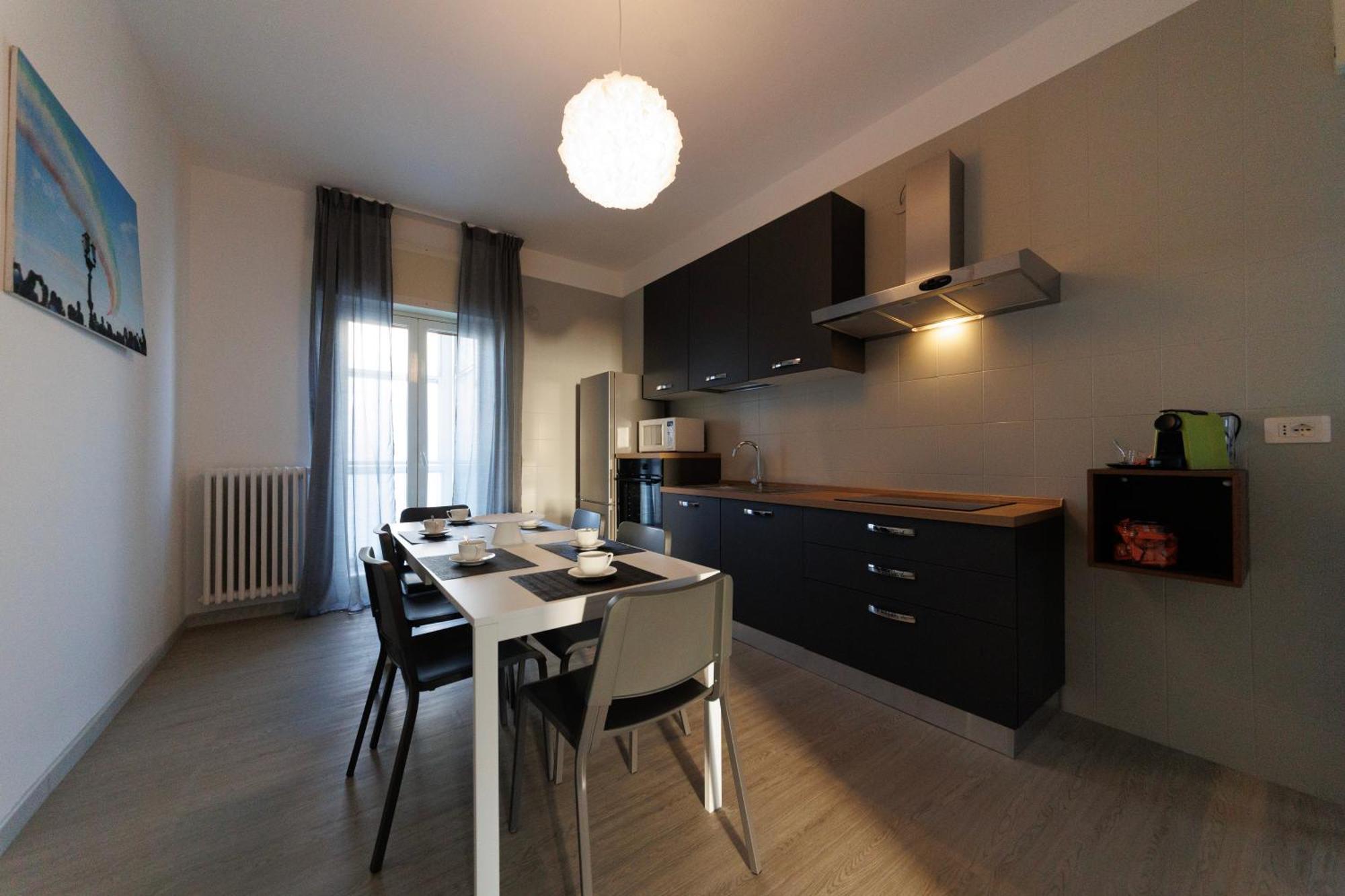 Atticoderossi A 500Mt Da Stazione&Centrostorico Apartment Bari Exterior photo